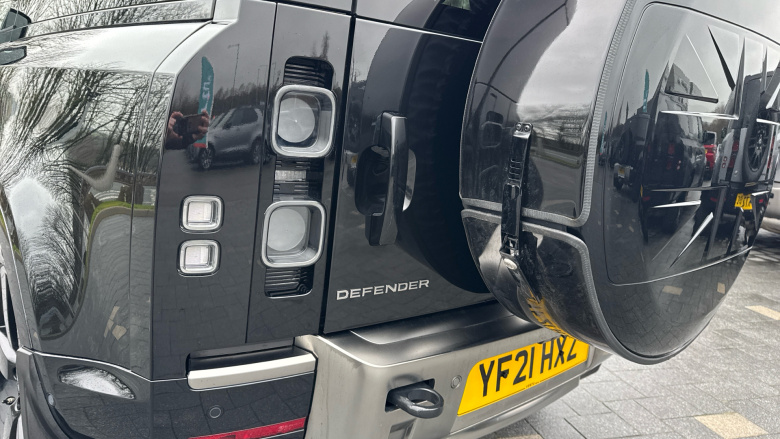 Land Rover Defender 3.0 P400 X 90 3dr Auto Petrol Estate